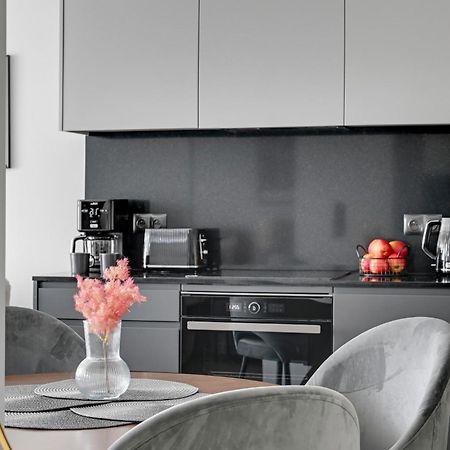 Scala 60K City Center Apartments With Parking By Lion Apartments Гданьск Экстерьер фото