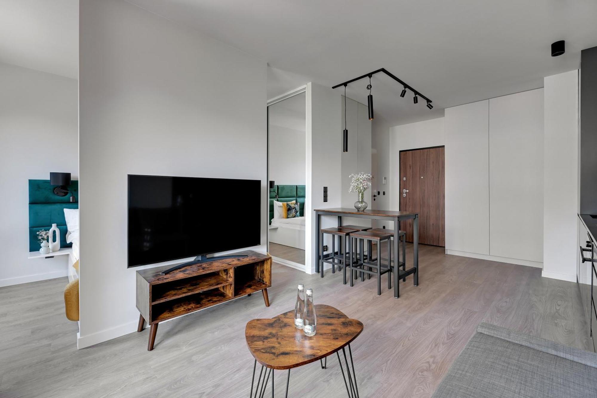 Scala 60K City Center Apartments With Parking By Lion Apartments Гданьск Экстерьер фото