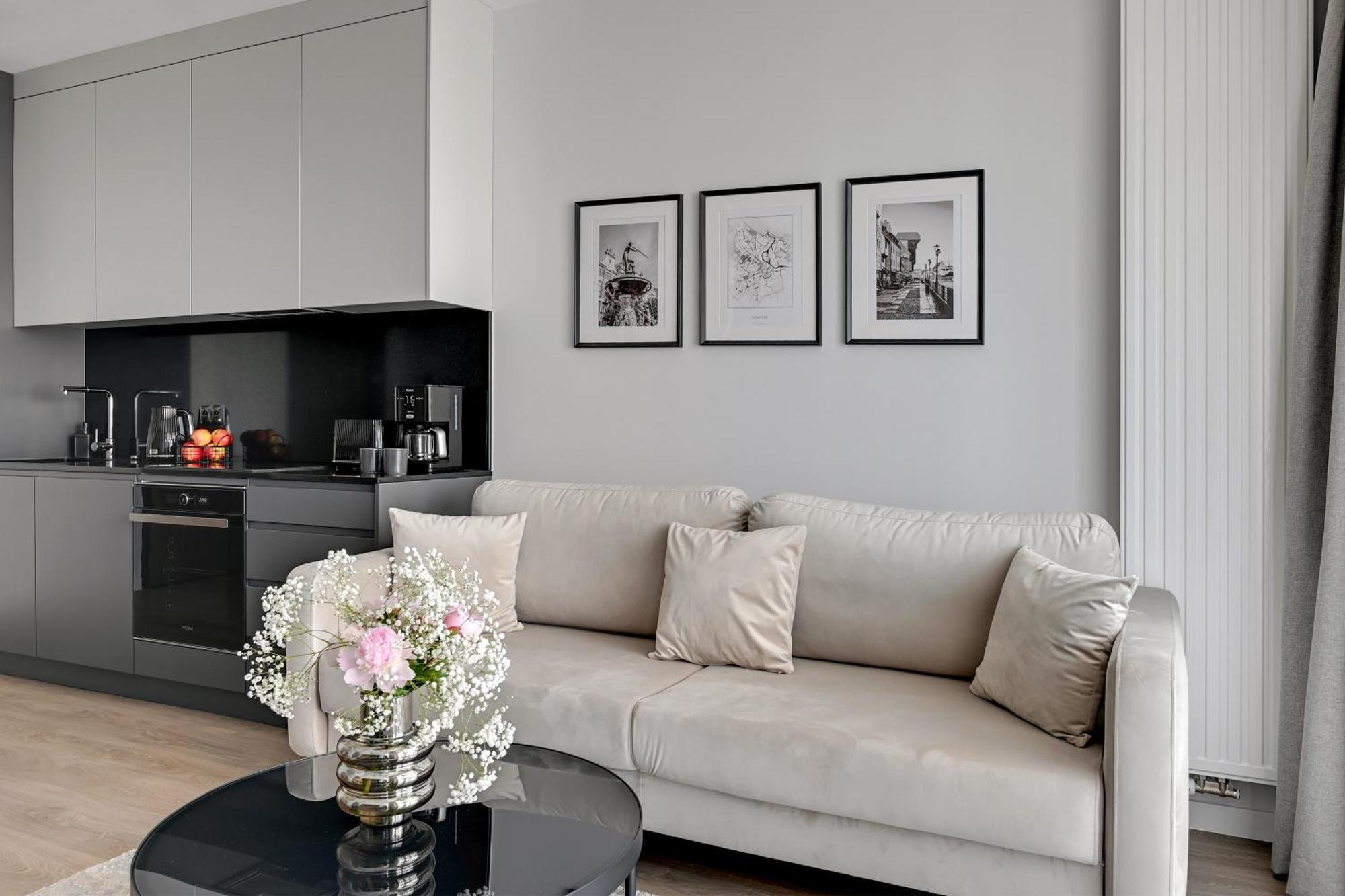 Scala 60K City Center Apartments With Parking By Lion Apartments Гданьск Экстерьер фото